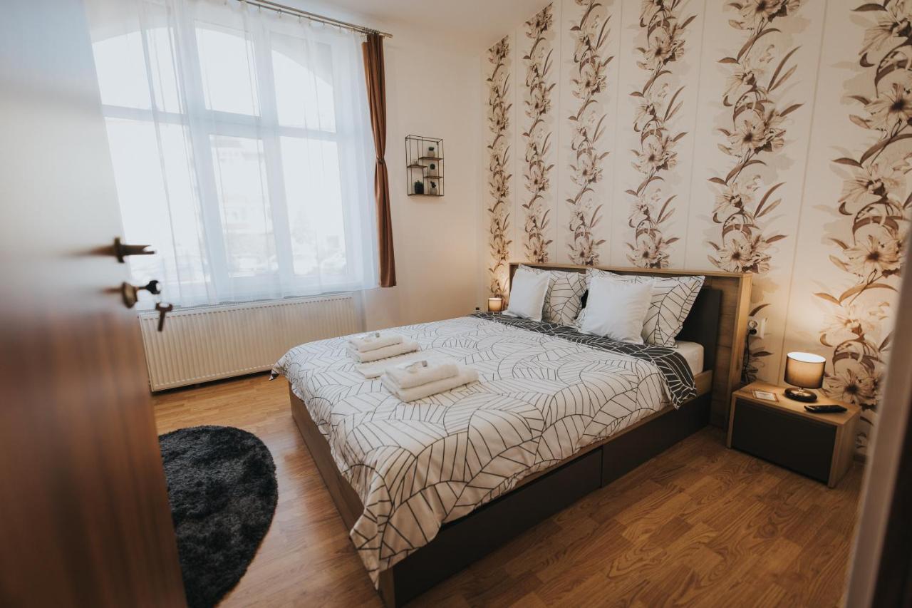Gavri'S Classic Apartment Sibiu Exterior photo
