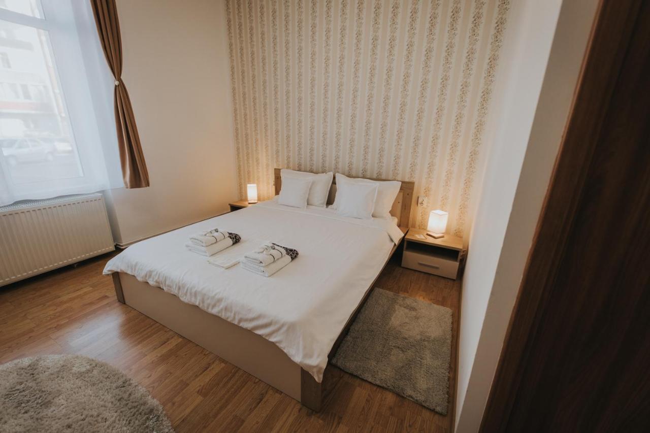 Gavri'S Classic Apartment Sibiu Exterior photo
